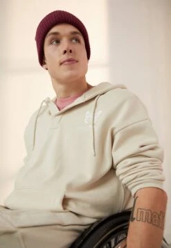 YOURTURN Unisex - Sweater - Beige