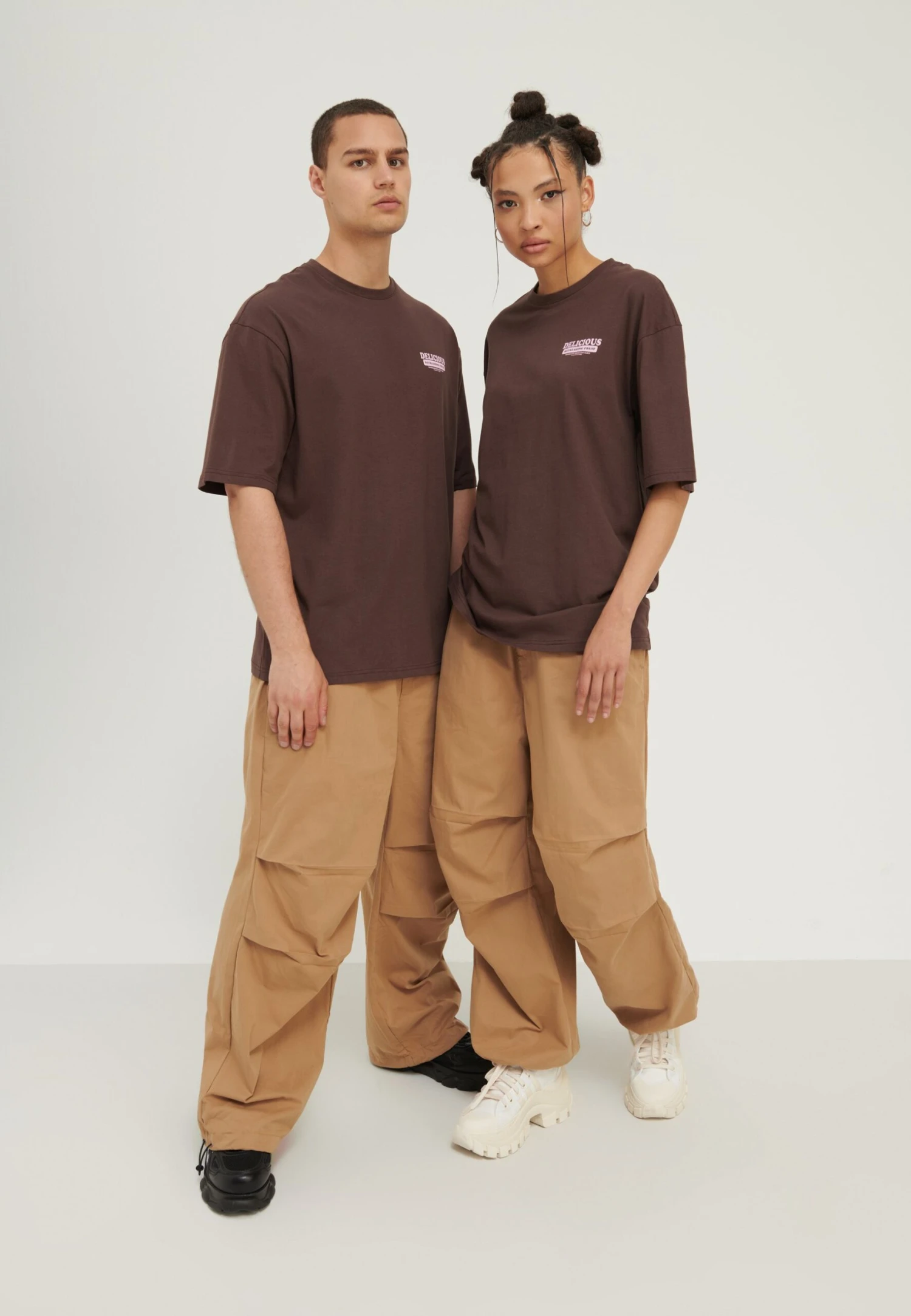 YOURTURN Unisex - T-Shirt Print - Brown - Afbeelding 2