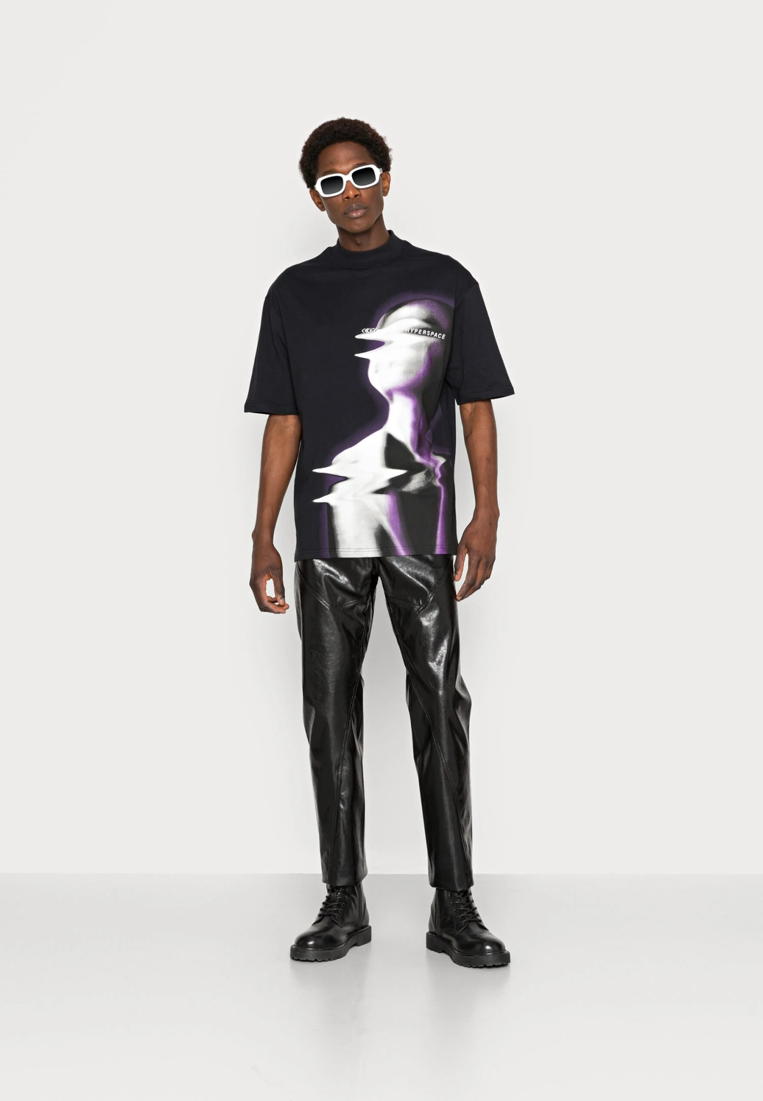 YOURTURN Unisex - T-Shirt Print -Black - Afbeelding 2