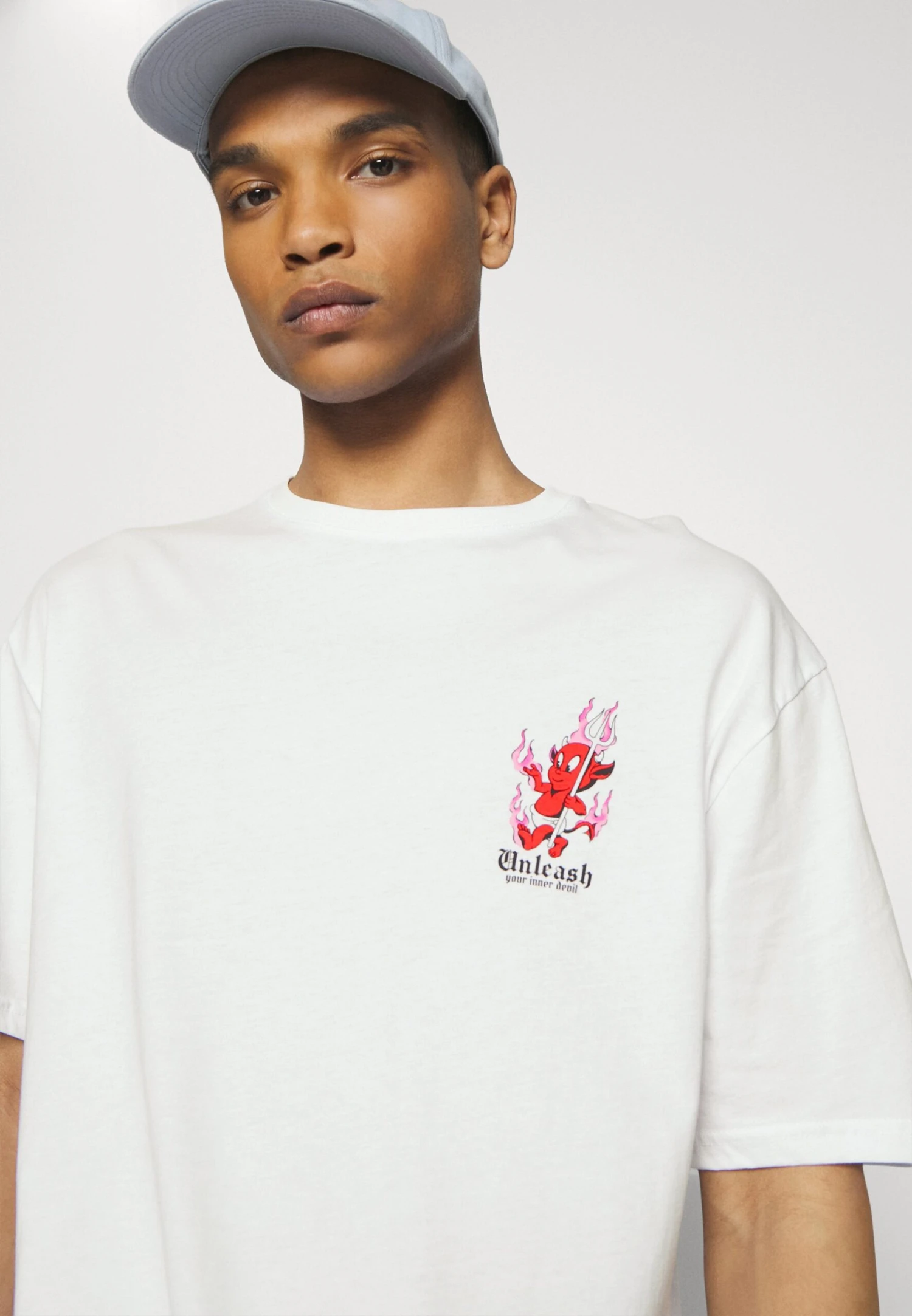 YOURTURN Unisex - T-Shirt Print - White - Afbeelding 4