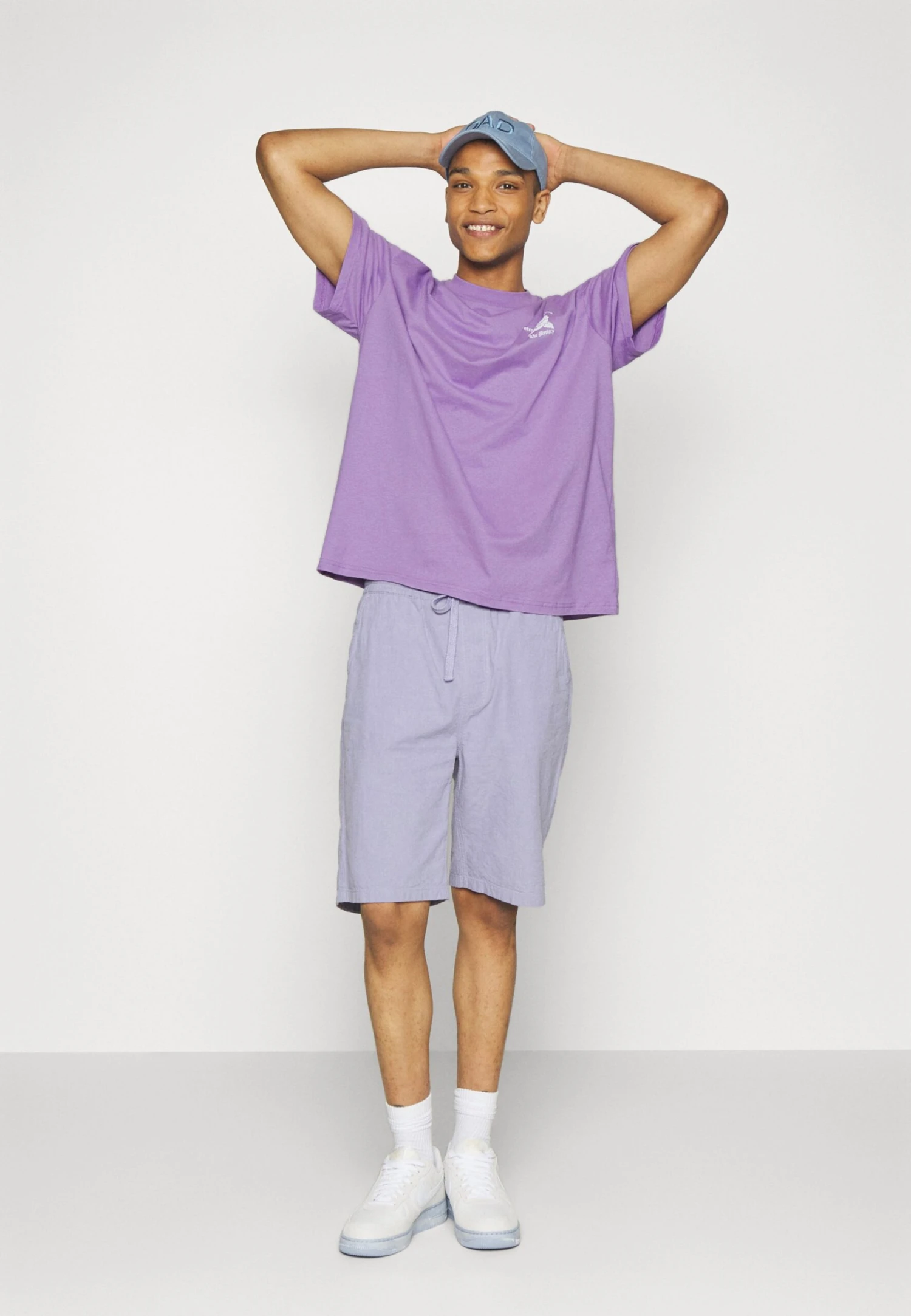 YOURTURN Unisex - T-Shirt Print - Lilac - Afbeelding 4