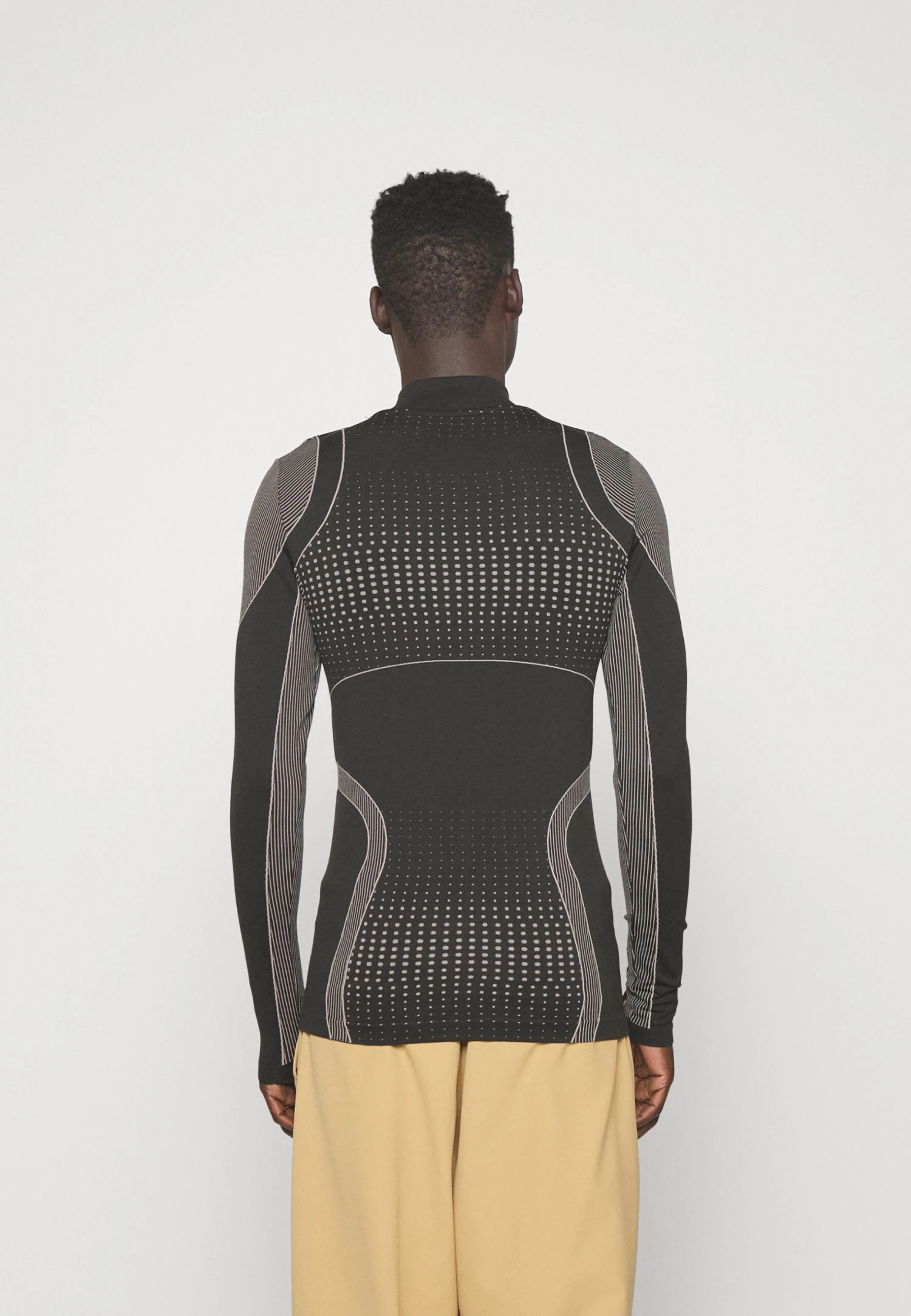 YOURTURN Jaquard Sports Unisex - Longsleeve - Black - Afbeelding 3