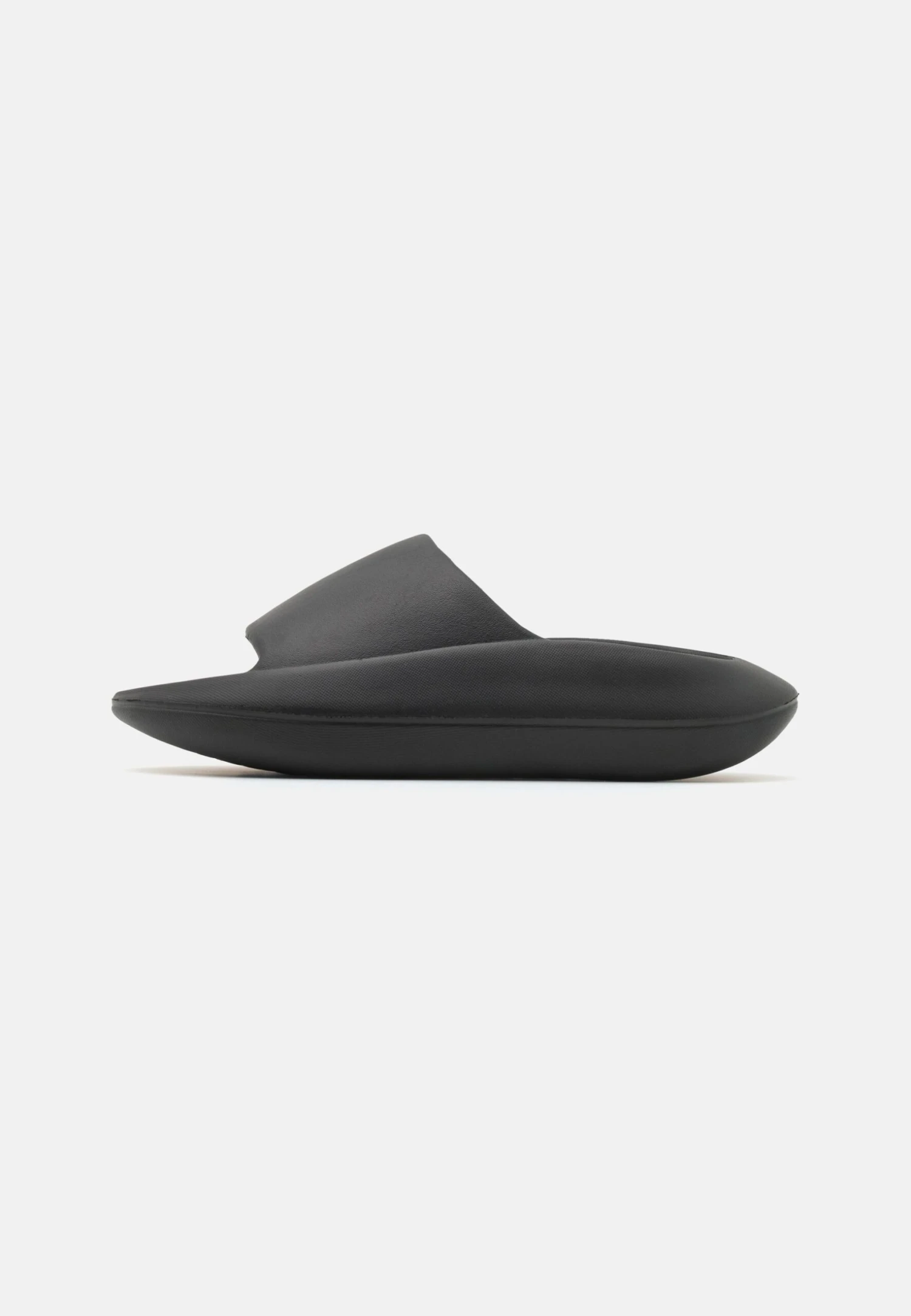 YOURTURN Badslippers - Black