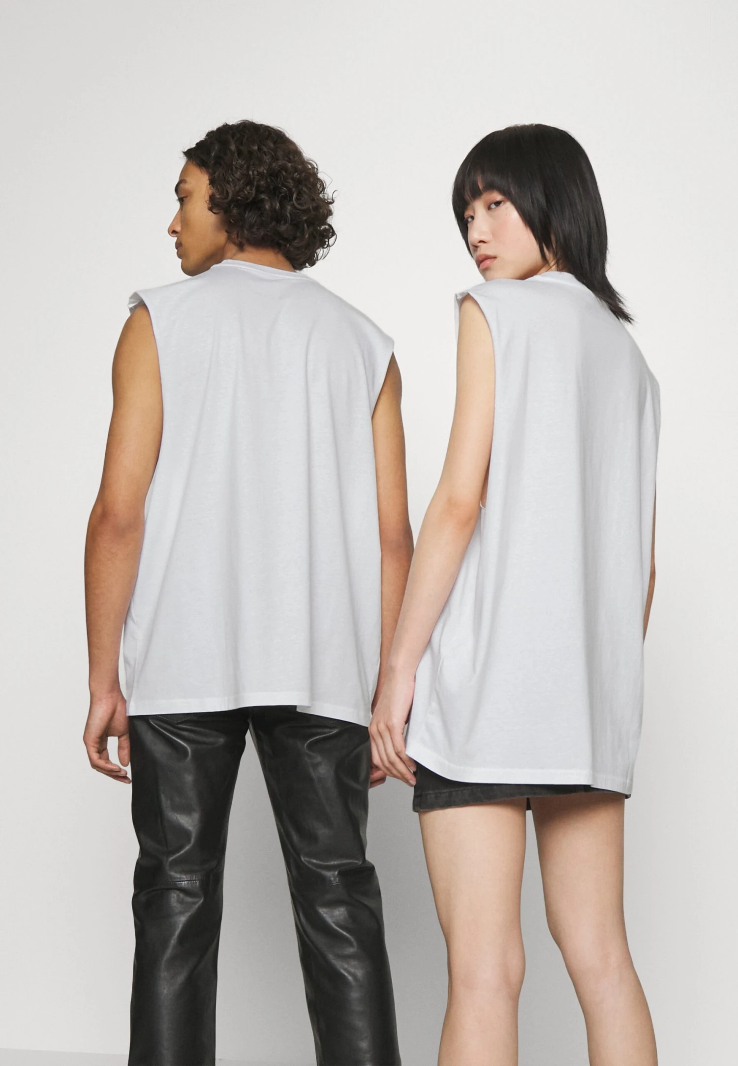 YOURTURN Unisex 2 Pack - Top - White, Black - Afbeelding 3