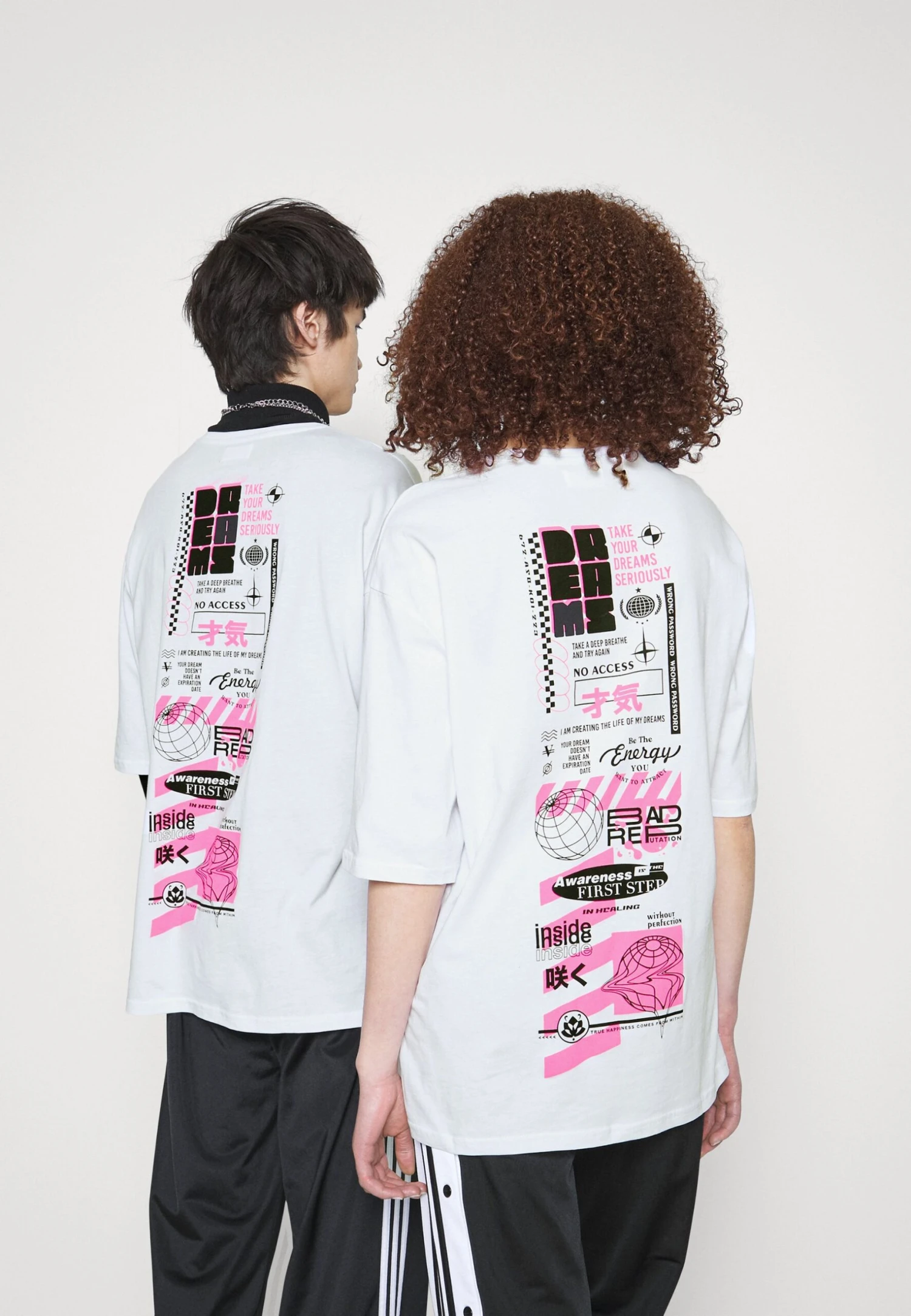 YOURTURN Unisex - T-Shirt Print - White - Afbeelding 3